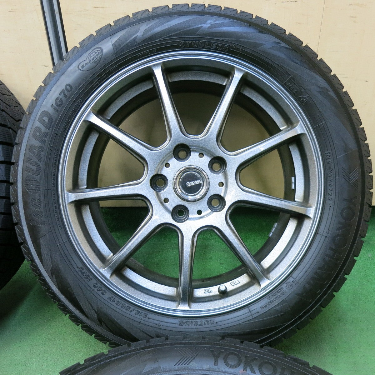 バリ溝!23年!キレイ!9.5分★スタッドレス 215/55R17 ヨコハマ アイスガード iG70 G.Speed Gスピード 17インチ PCD114.3/5H★5073009SYス