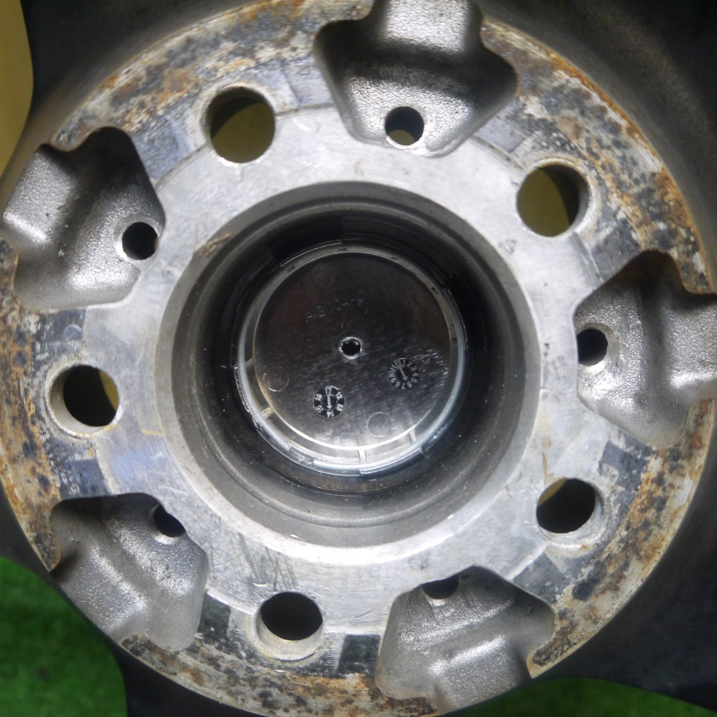 4本価格★プリウス 等 Kircheis キルヒアイス 18インチ ホイール 18×8J PCD100/5H★5090503Hホ
