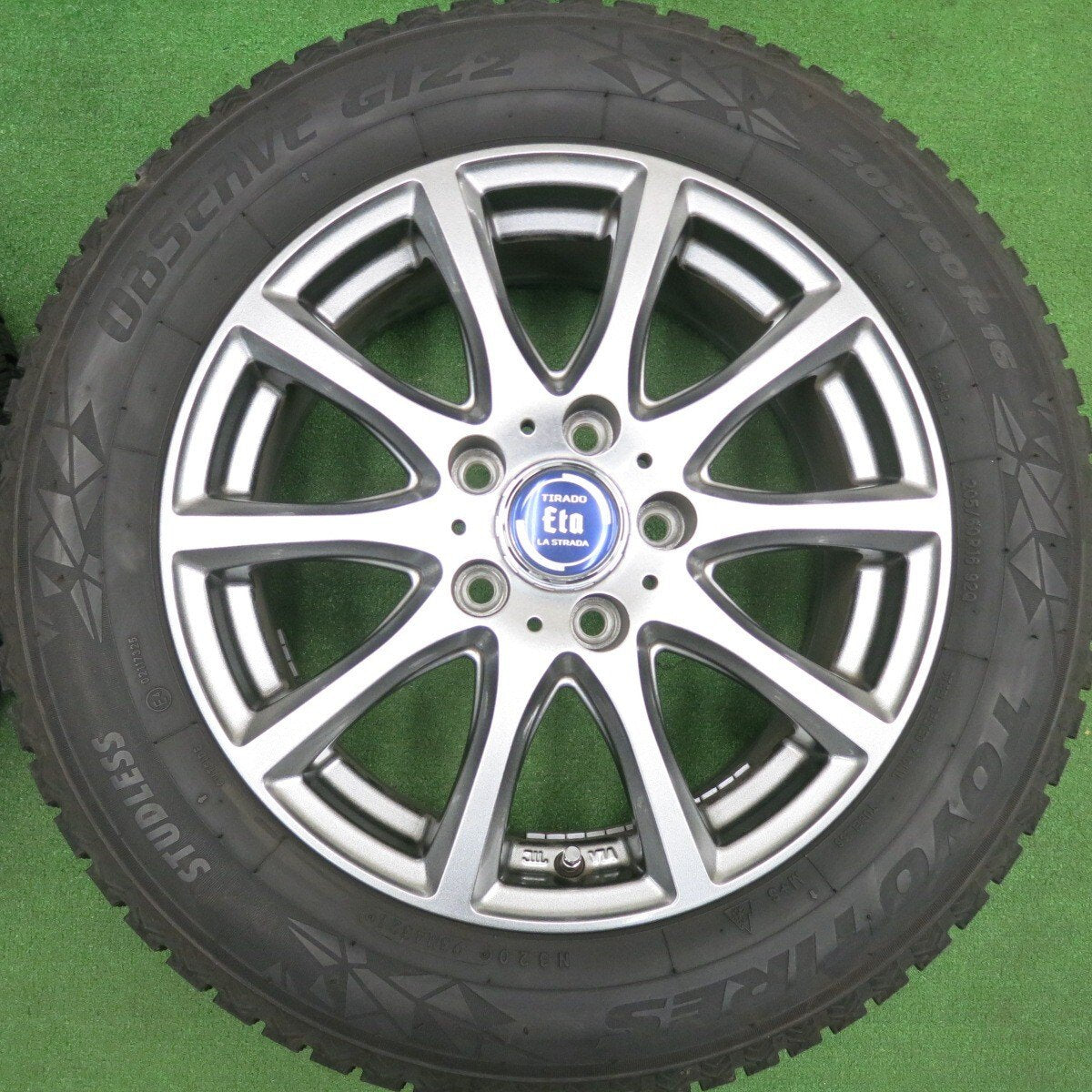 バリ溝!21年!キレイ!9.5分★スタッドレス 205/60R16 トーヨー オブザーブ GIZ2 TIRADO Eta LA STRADA ティラード ラストラーダ 16インチ PCD114.3/5H★4123102HAス
