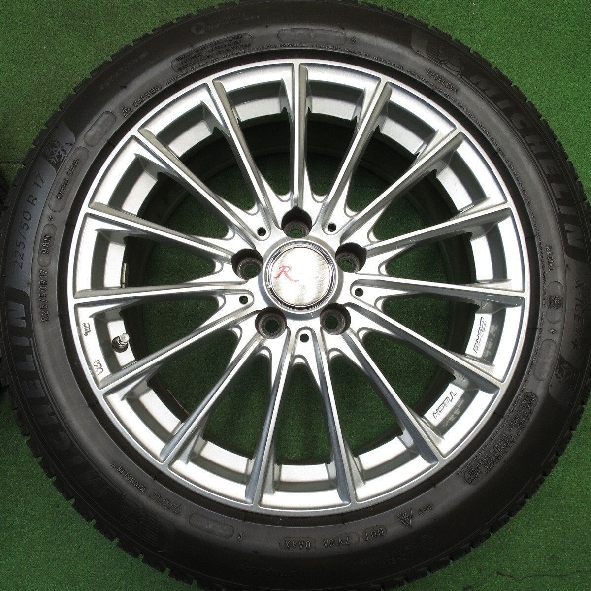 バリ溝!キレイ!8.5分★アウディ 等 R Sports EUROTECH 225/50R17 スタッドレス ミシュラン X-ICE3+ ユーロテック 17インチ PCD112/5H★5030709Hス