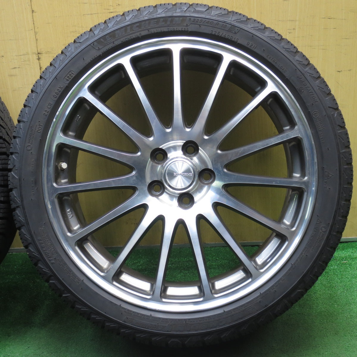バリ溝!21年!9分★プリウス 86 BRZ 等 225/40R18 スタッドレス ミシュラン X-ICE SNOW ECO FORME エコフォルム 18インチ PCD100/5H★5052705NJス