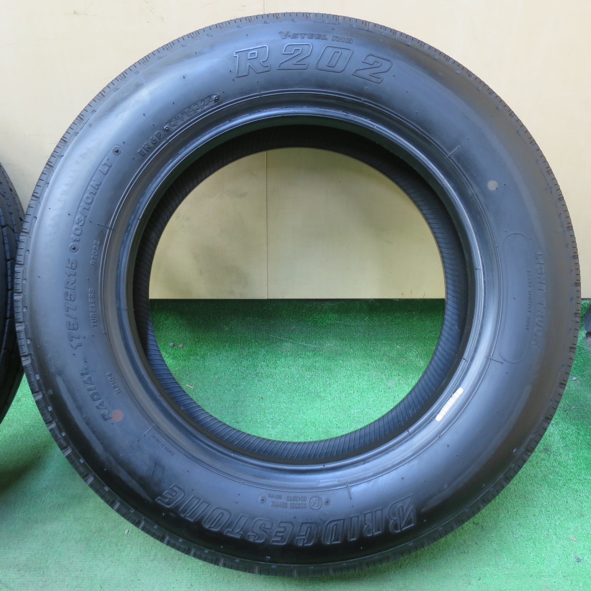 新車外し!24年!6本★トラック タイヤ 175/75R15 103/101N ブリヂストン R202 15インチ★5090605イノタ