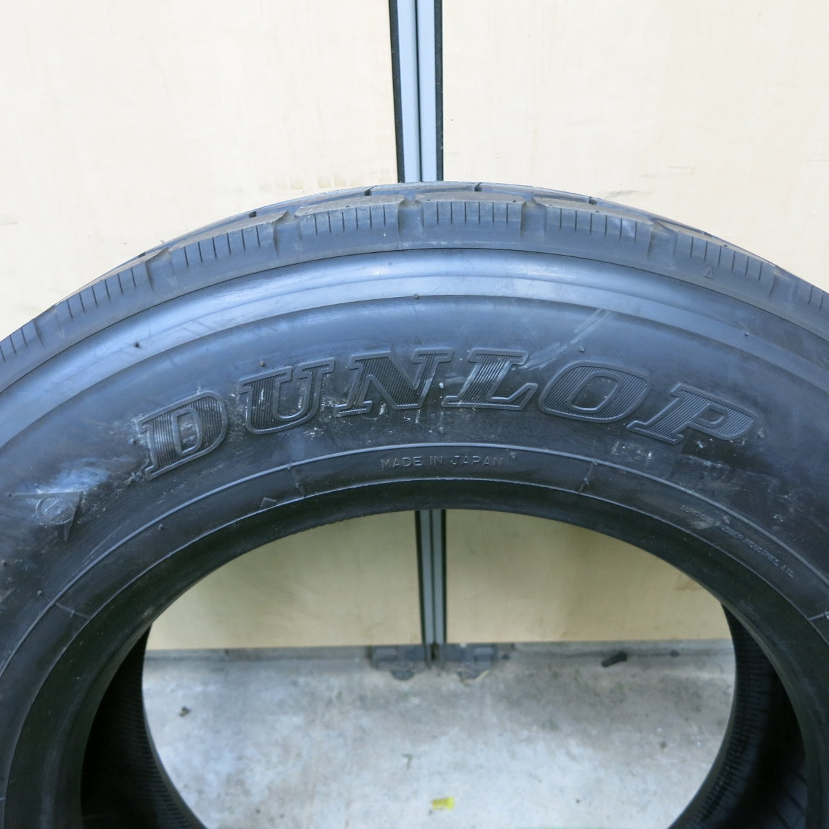 未使用!25年!1本★トラック タイヤ 245/70R19.5 136/134J ダンロップ エナセーブ SP638L DECTES デクテス オールシーズン 19.5インチ★5052401ナスタ