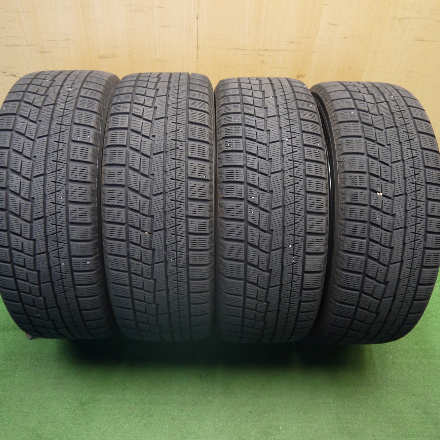 バリ溝!キレイ!8.5分★スバル VN レヴォーグ 純正 225/45R18 スタッドレス ヨコハマ アイスガード iG60 18インチ PCD114.3/5H★6040607Hス