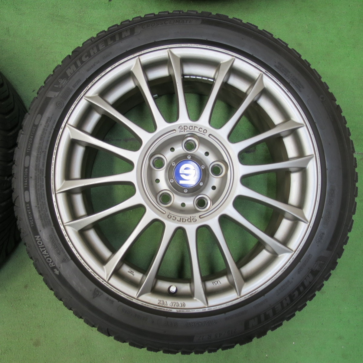 バリ溝!23年!9.5分以上★Sparco PISTA O・Z 215/45R17 ミシュラン CROSSCLIMATE2 スパルコ ピスタ OZ 17インチ PCD114.3/5H★5042102イノ