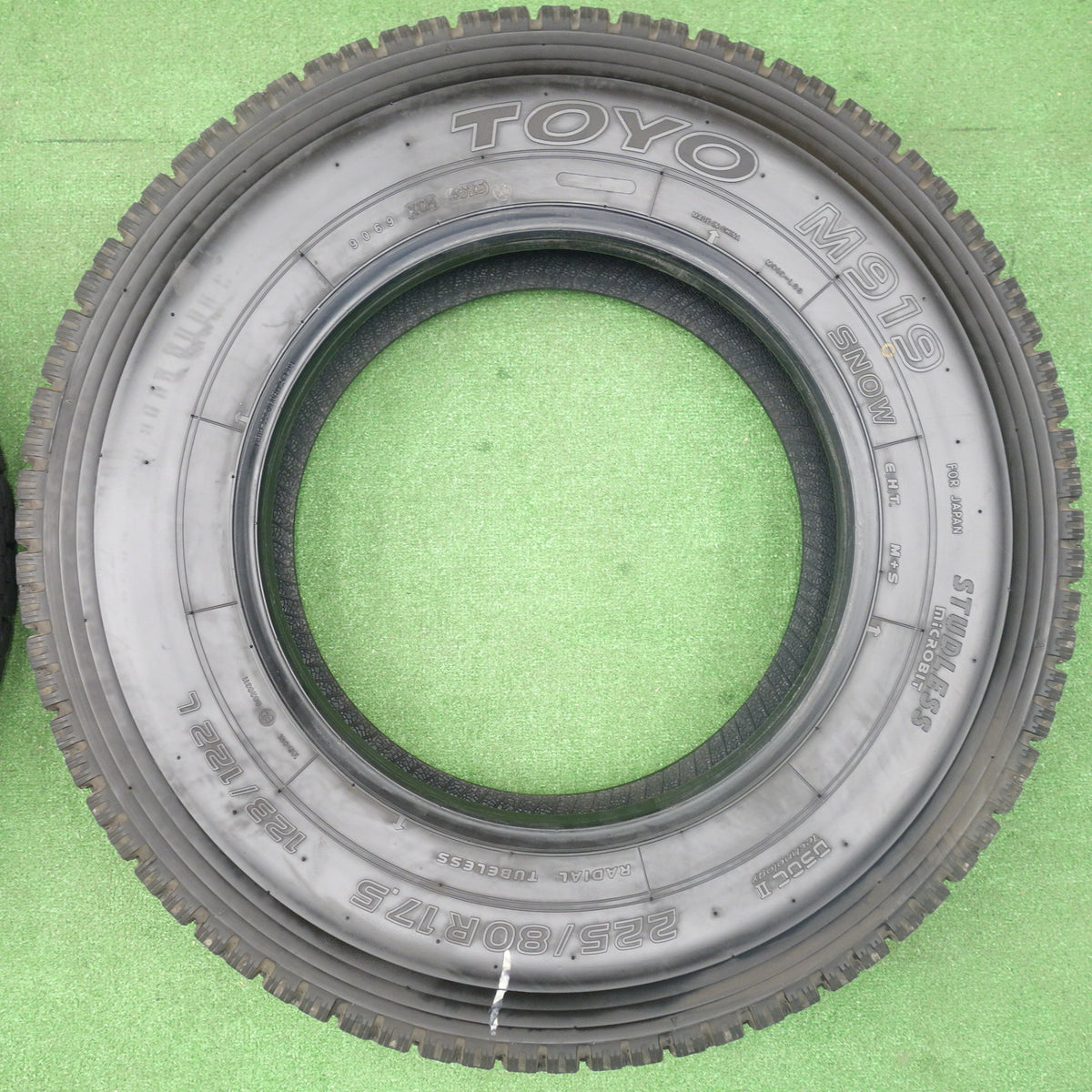 バリ溝!25年!9.5分★トラック タイヤ 225/80R17.5 123/122L スタッドレス トーヨー M919 17.5インチ★6022005KTスタ