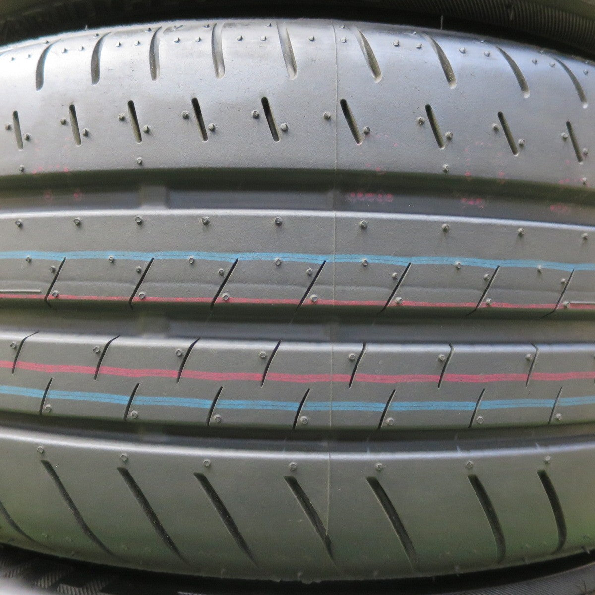 新車外し!25年★215/45R17 ブリヂストン トランザ T002 タイヤ 17インチ レクサス CT カローラツーリング プリウス 等★5082801イノタ