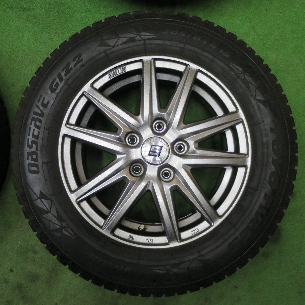 バリ溝!21年!キレイ!9分★スタッドレス 205/65R15 トーヨー オブザーブ GIZ2 SEIN ザイン 15インチ PCD114.3/5H★5090101TTス