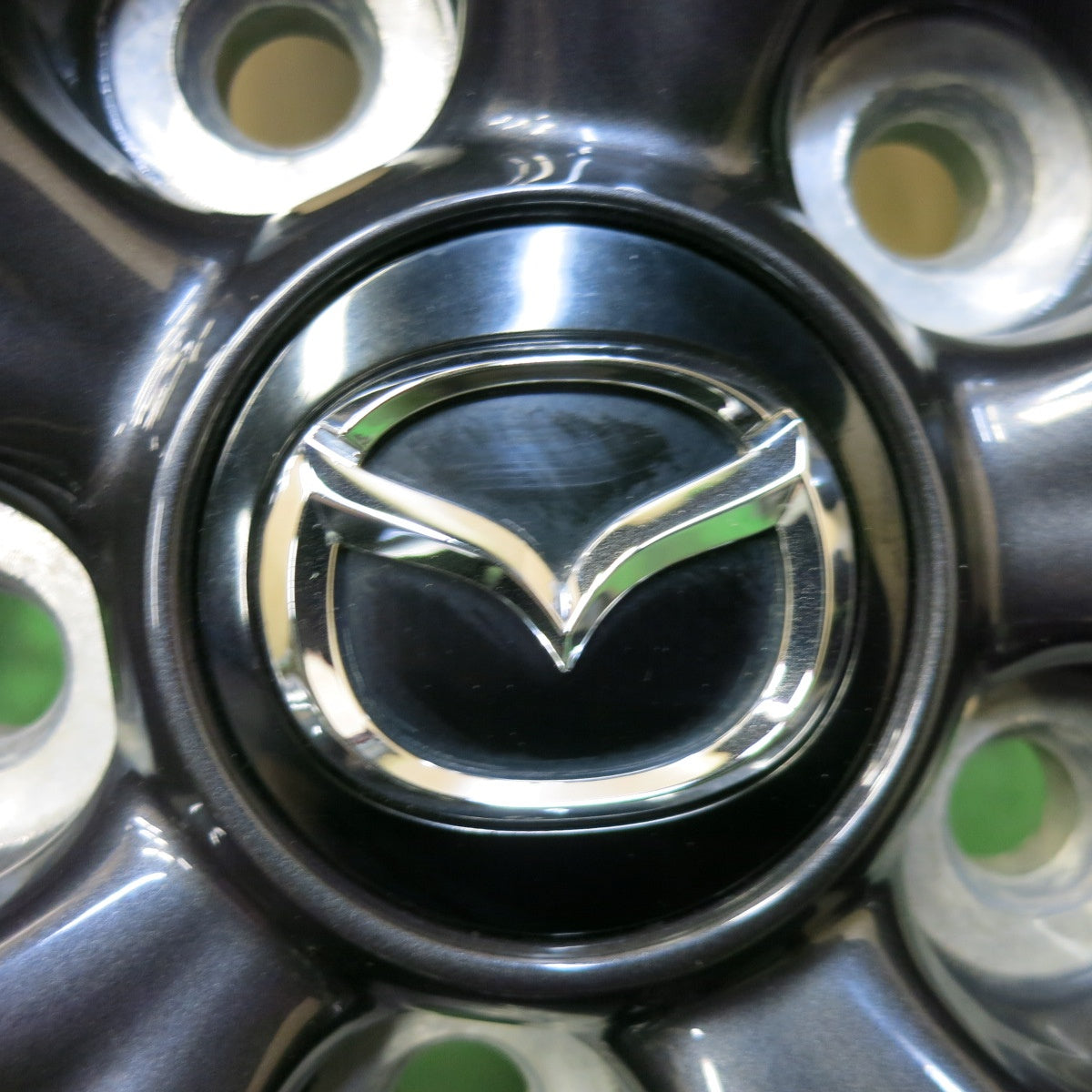 4本価格★マツダ CX-3 純正 ホイール 18インチ 18×7J CX3 PCD114.3/5H★5070414SYホ