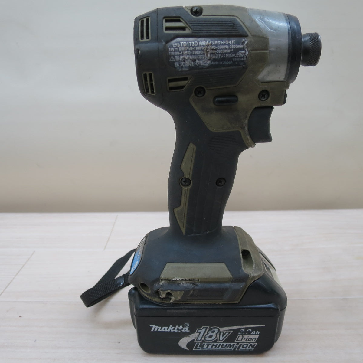 ☆マキタ 充電式 インパクトドライバ TD173D 電動 工具 makita 18V バッテリー BL1830 コードレス☆