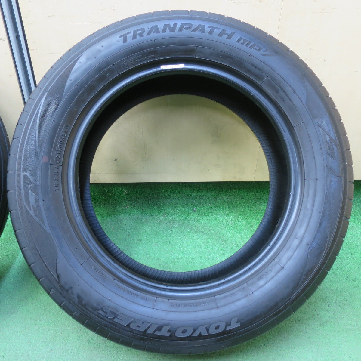 4本価格!24年★205/65R16 トーヨー トランパス MP7 タイヤ 16インチ ヤリスクロス セレナ アルファード 等★5051708イノタ