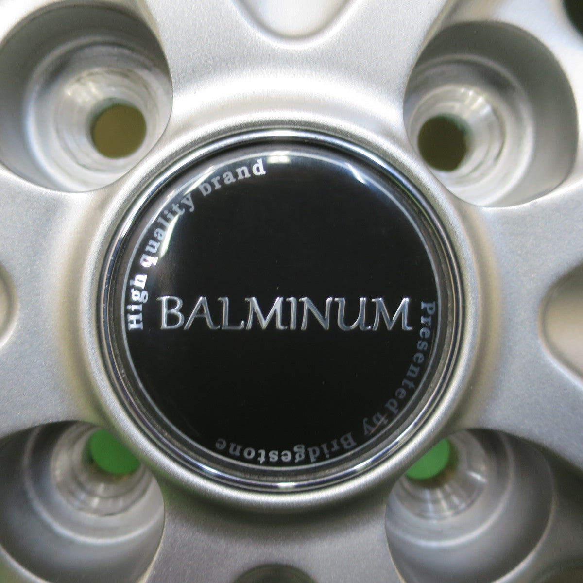 バリ溝!22年!キレイ!ほぼ10分★スタッドレス 165/70R14 ブリヂストン ブリザック VRX3 BALMINUM バルミナ 14インチ PCD100/4H★5042408イス