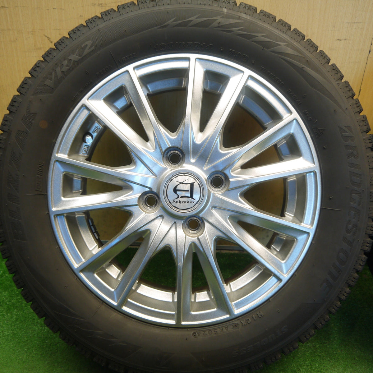 バリ溝!24年!9分◎スタッドレス 165/65R14 ブリヂストン ブリザック VRX2 Aphrodite アフロディーテ 14インチ ハスラー ソリオ 等 PCD100/4H◎6100604Hス