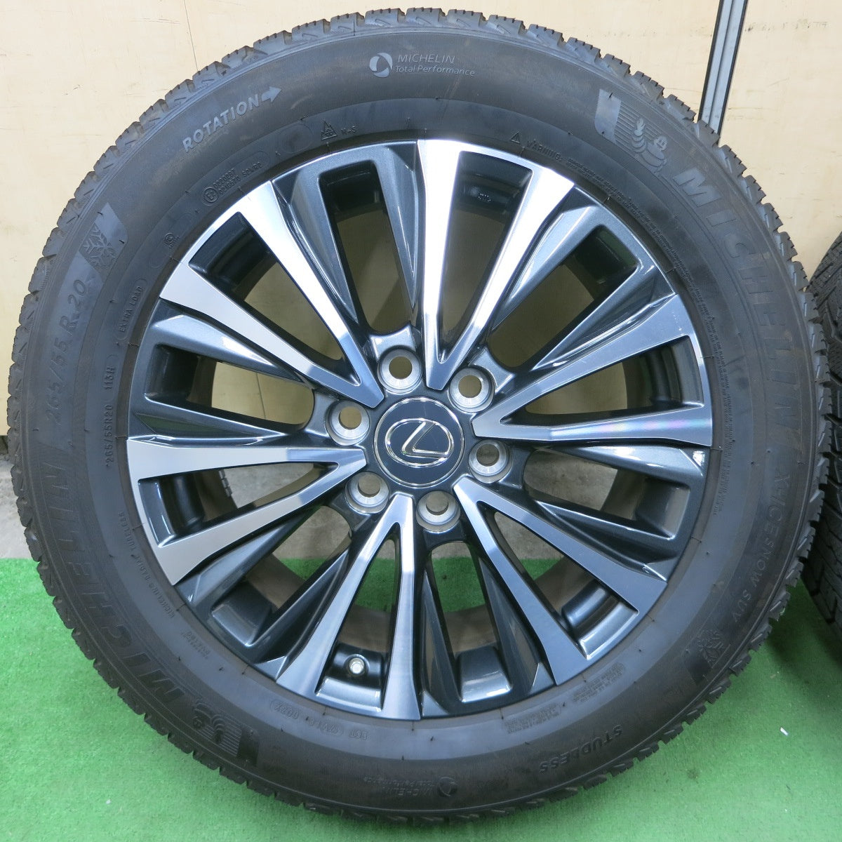 センサー付!バリ溝!23年!キレイ!9.5分以上★レクサス LX 600 純正 265/55R20 スタッドレス ミシュラン X-ICE SNOW SUV 20インチ PCD139.7/6H★5041101ナス