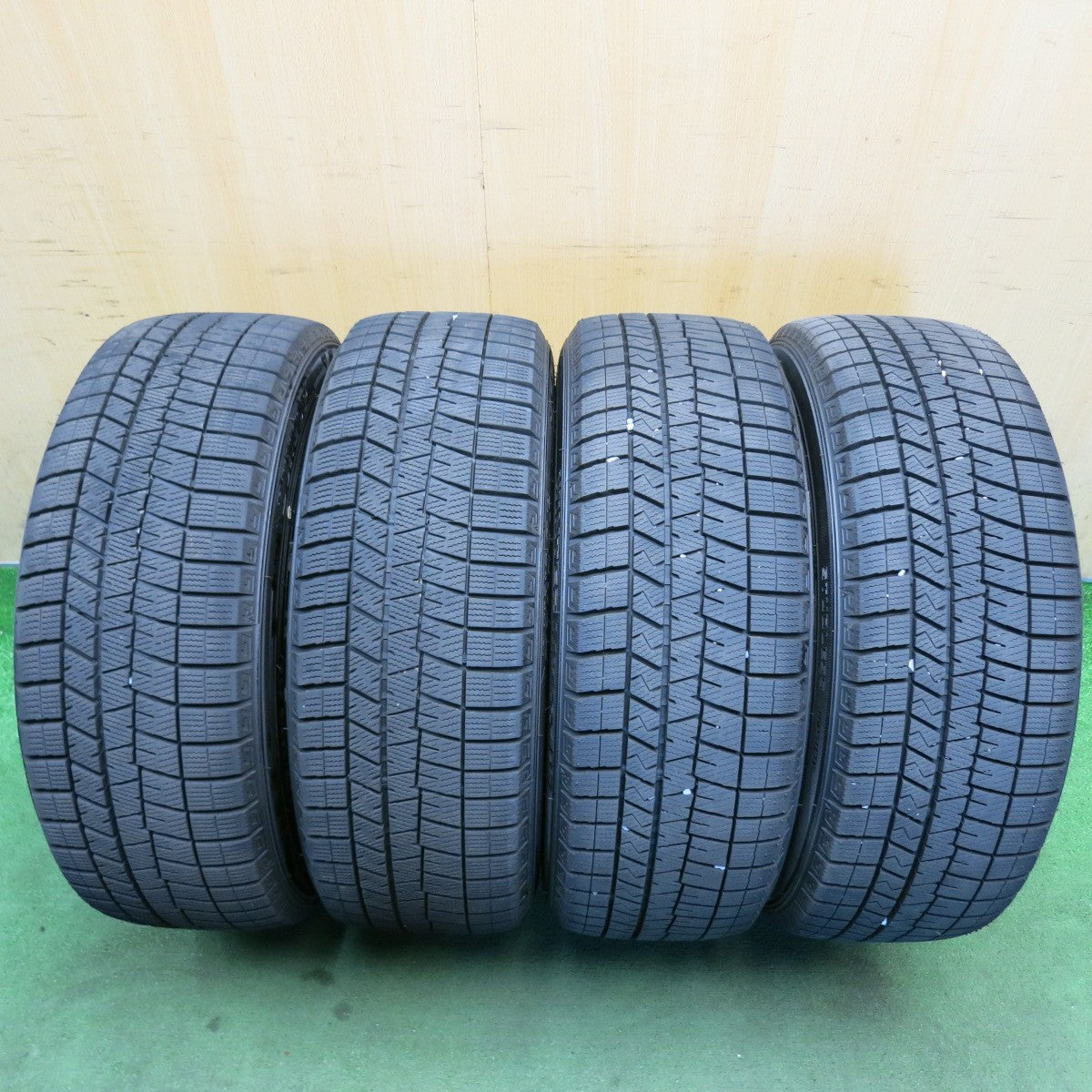 バリ溝!25年!キレイ!9.5分◎スタッドレス 215/50R18 ダンロップ ウインターマックス 03 SIBILLA NEXT W5 シビラ 18インチ PCD114.3/5H◎6072604HAス