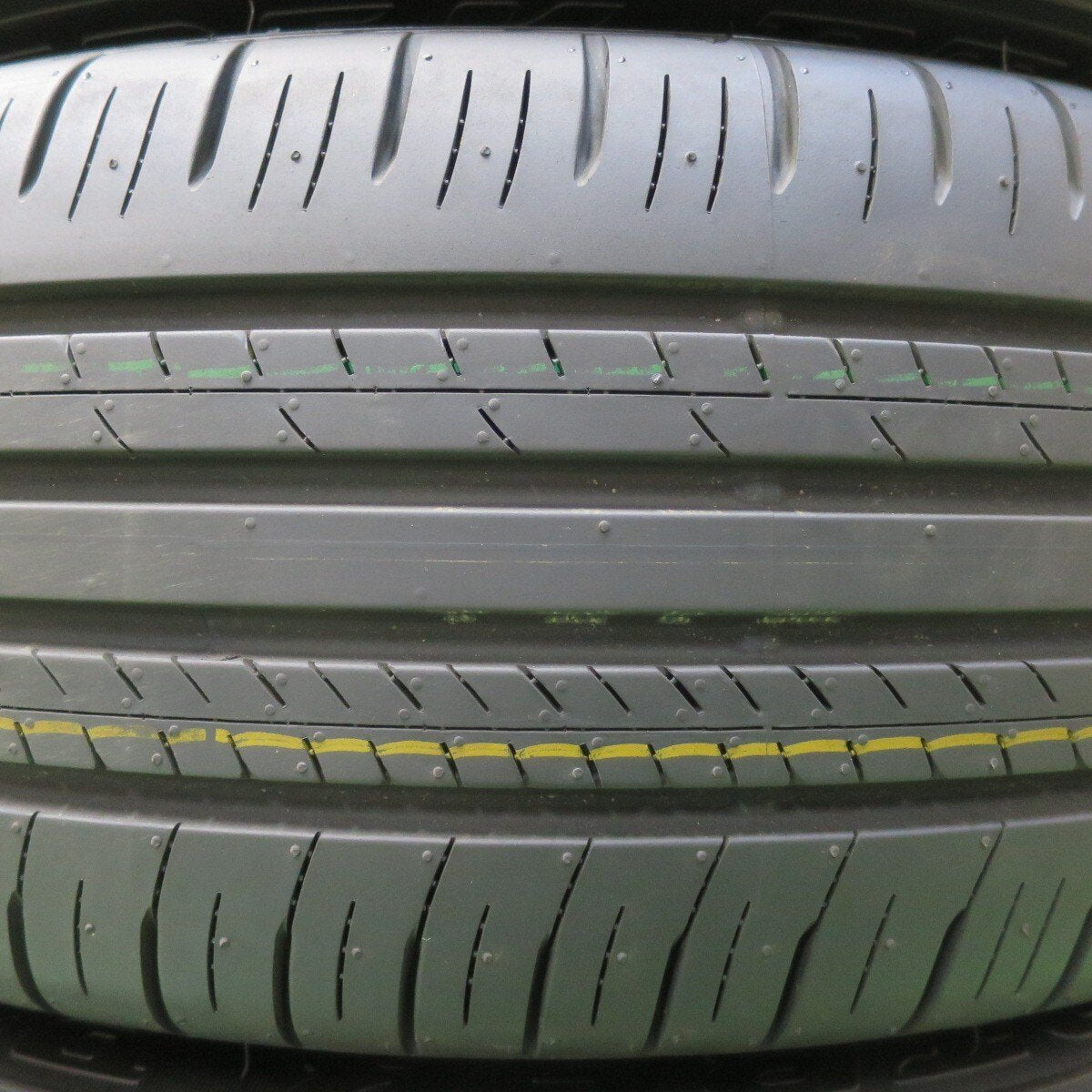 新車外し 24年★トヨタ 80系 ハリアー Gグレード 純正 225/60R18 ダンロップ グラントレック PT30 PCD114.3/5H★5040801イノ