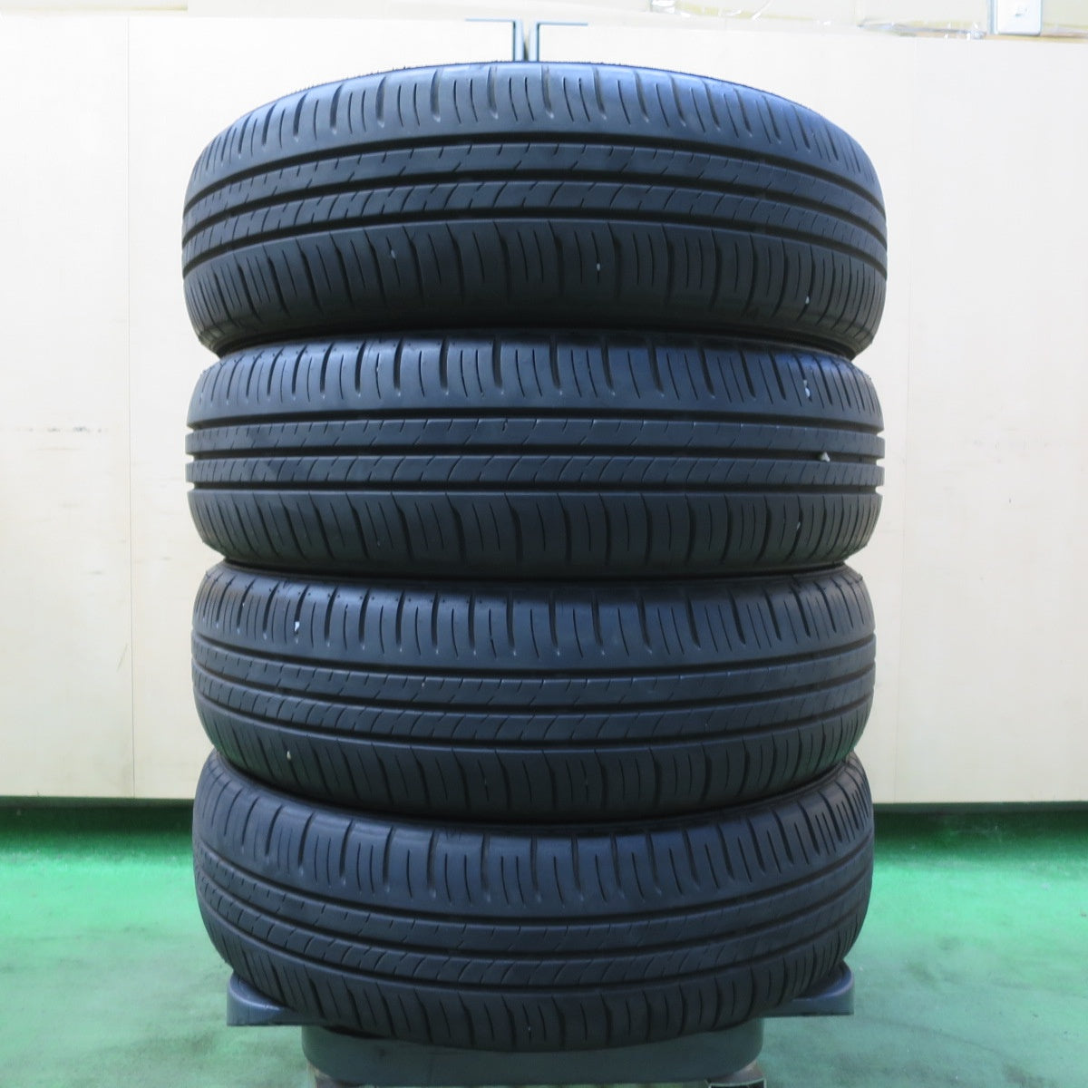 バリ溝!23年!9.5分以上★165/60R15 ダンロップ エナセーブ EC300+ タイヤ 15インチ デリカ ミニ D:2 ソリオ ハスラー キャスト アクティバ 等★5090603イノタ