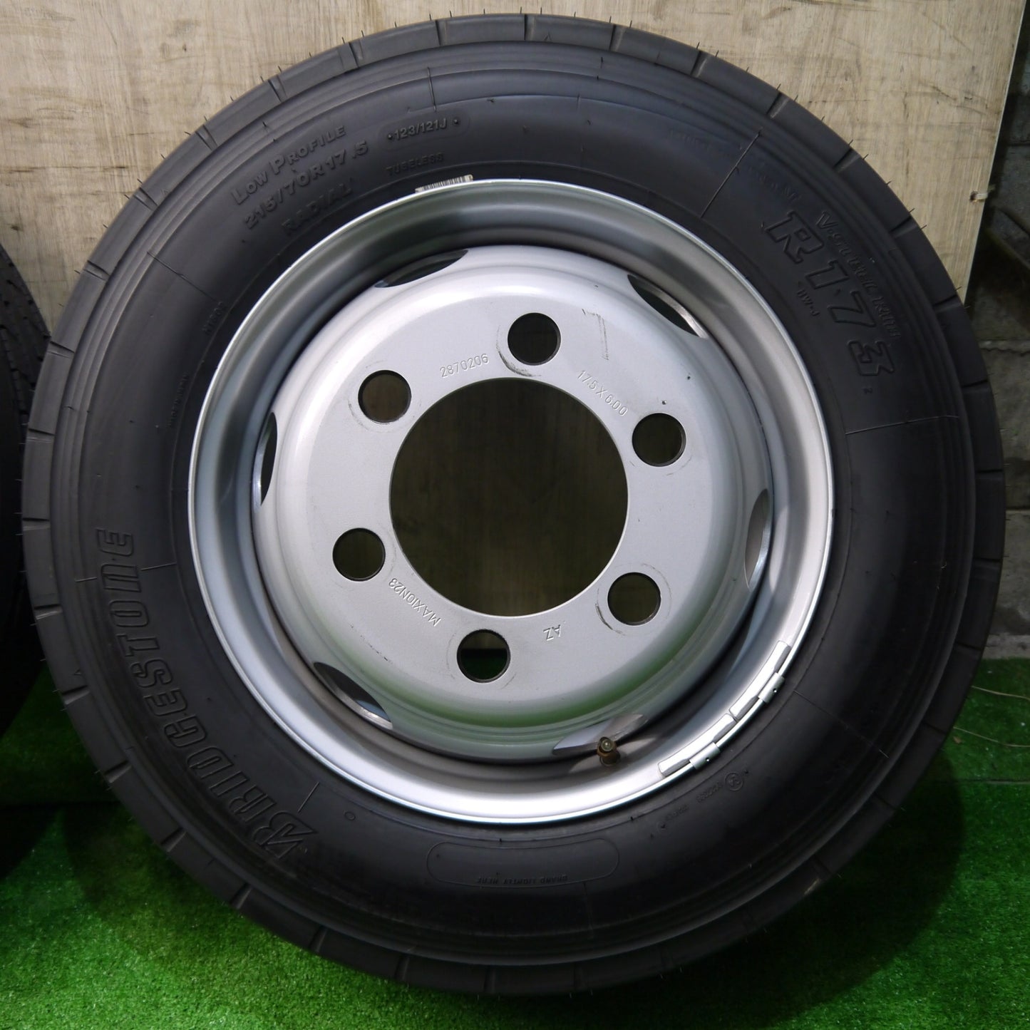 新車外し!22年!2本★日野 デュトロ 純正 スチール MAXION23 215/70R17.5 123/121J ブリヂストン R173 17.5インチ PCD222.25/6H★5050201クノ