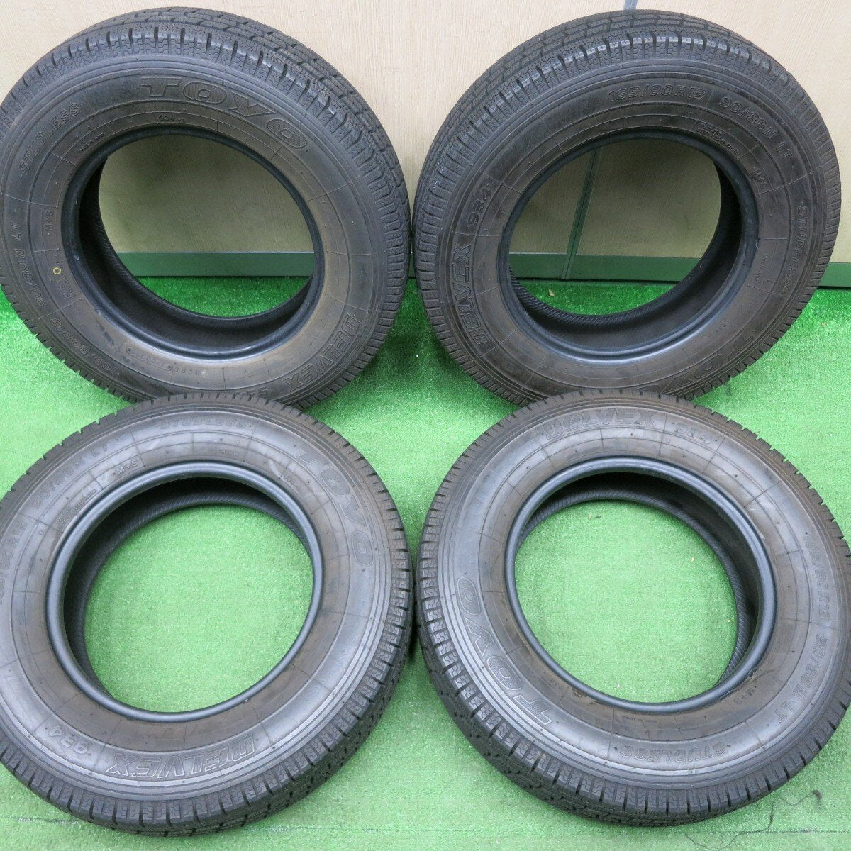 バリ溝!9分★スタッドレス 165/80R13 90/88N トーヨー デルベックス 934 タイヤ 13インチ DELVEX プロボックス サクシード 等★4122901NJスタ