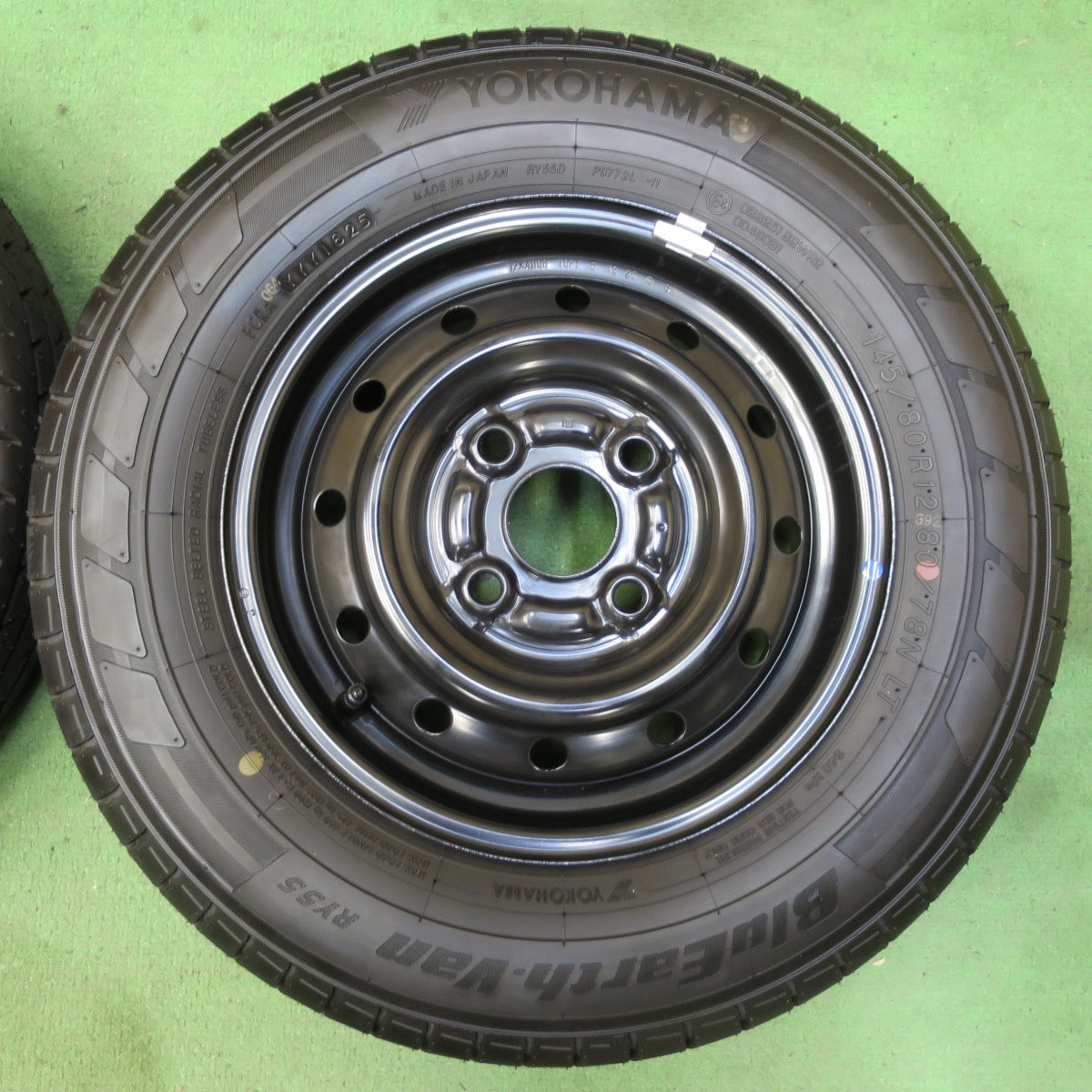 新車外し!25年★スズキ エブリイ バン 純正 スチール 145/80R12 80/78N ヨコハマ BluEarth-Van RY55 RY55D 12インチ PCD100/4H★5071104イノ