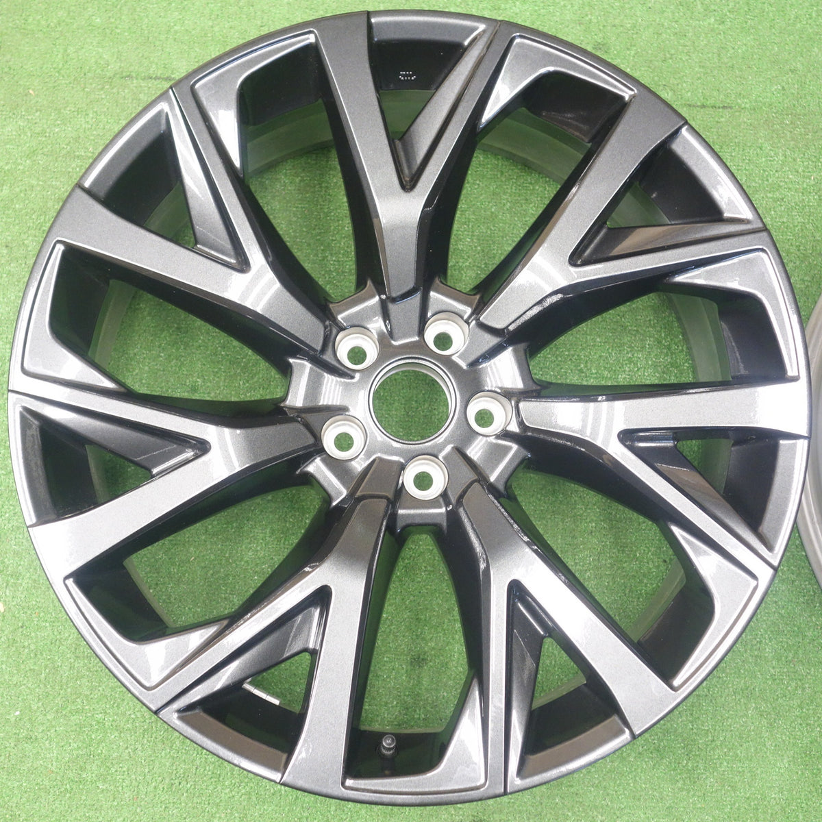 新車外し★トヨタ 現行 クラウン エステート Zグレード 純正 ホイール 21インチ 21×8.5J PCD114.3/5H★6021405KTホ