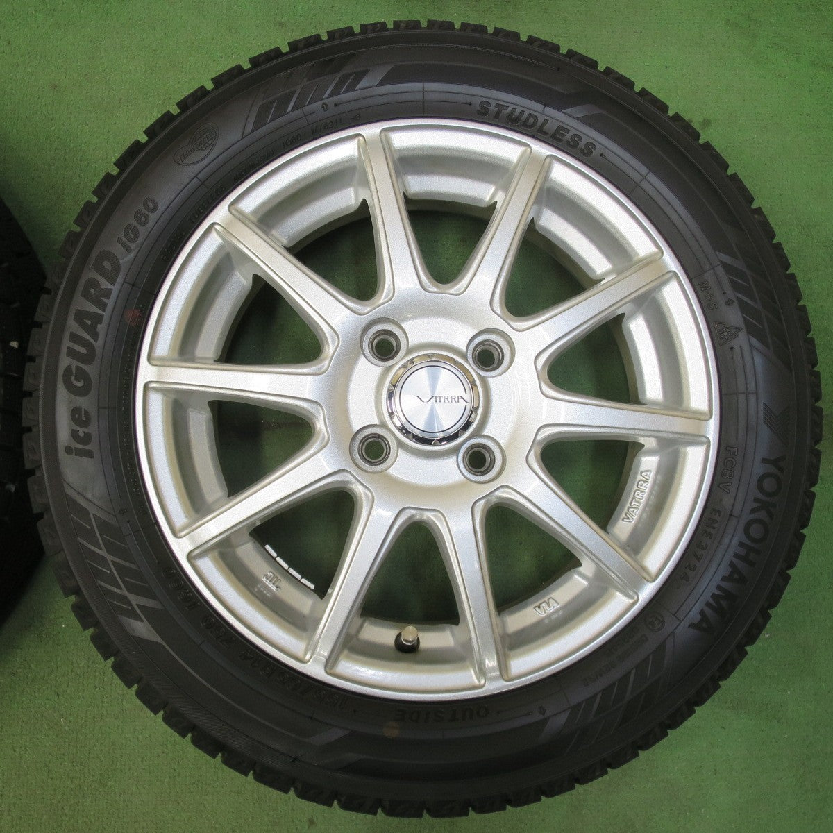 バリ溝!24年!キレイ!ほぼ10分★スタッドレス 155/65R14 ヨコハマ アイスガード iG60 VATRRA 104 バトラ 14インチ PCD100/4H★5102404イス