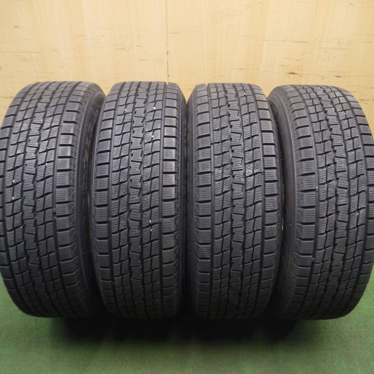 超バリ溝!キレイ!ほぼ10分★スタッドレス 225/65R17 グッドイヤー アイスナビ SUV V.E.X. VEX PCD114.3/5H★4022709Hス