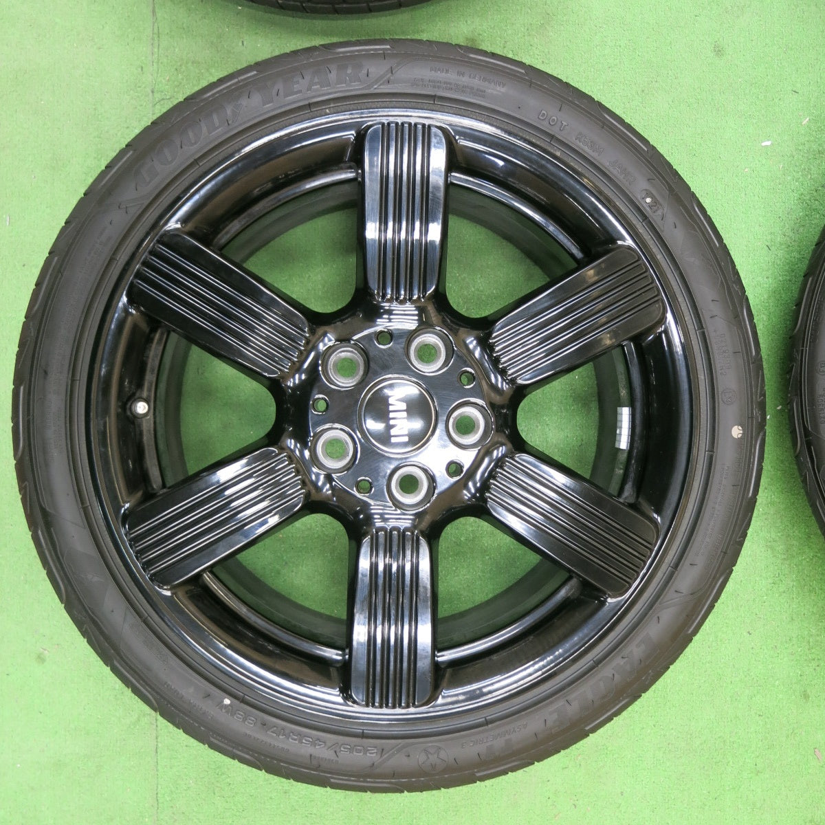 新車外し!21年!希少★MINI ミニ クーパー S F55 F56 F57 純正 205/45R17 グッドイヤー イーグル F1 アシンメトリコ3 17インチ PCD112/5H★5042501TTノ