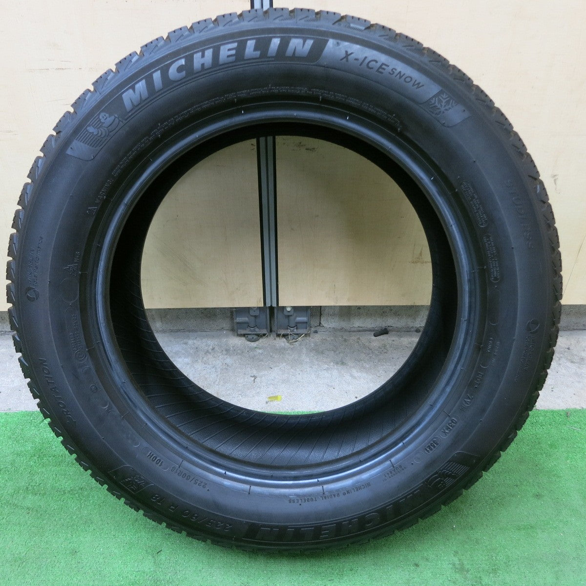 バリ溝!21年!9分!1本★スタッドレス 225/60R18 ミシュラン X-ICE SNOW レクサス NX RAV4 ハリアー 等★5052102ナスタ