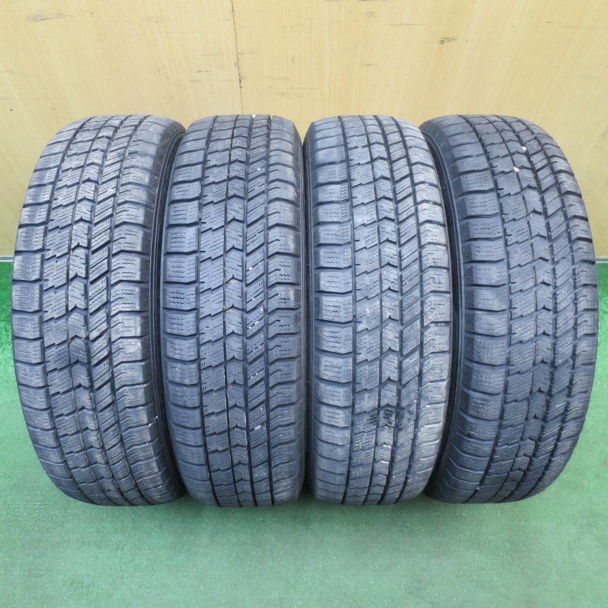 バリ溝!24年!9分★スタッドレス 155/65R14 グッドイヤー アイスナビ8 Tirado γ La-Strada ティラード ラストラーダ 14インチ PCD100/4H★6040903NJス