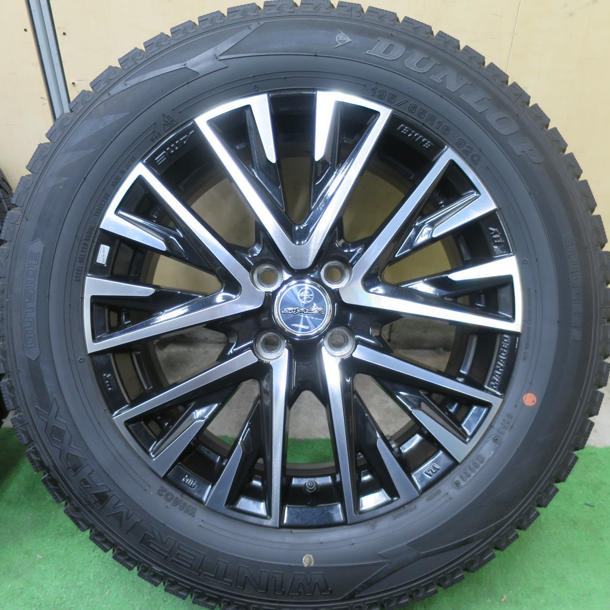バリ溝!21年!9.5分★スタッドレス 195/65R16 ダンロップ ウインターマックス WM02 SMACK ENKEI AME スマック エンケイ 16インチ PCD100/4H★5052603TTス