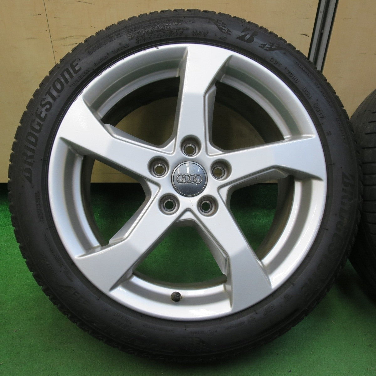4本価格★アウディ A3 スポーツバック 純正 225/45R17 ブリヂストン トランザ T005 T001 17インチ PCD112/5H★4111605イノ