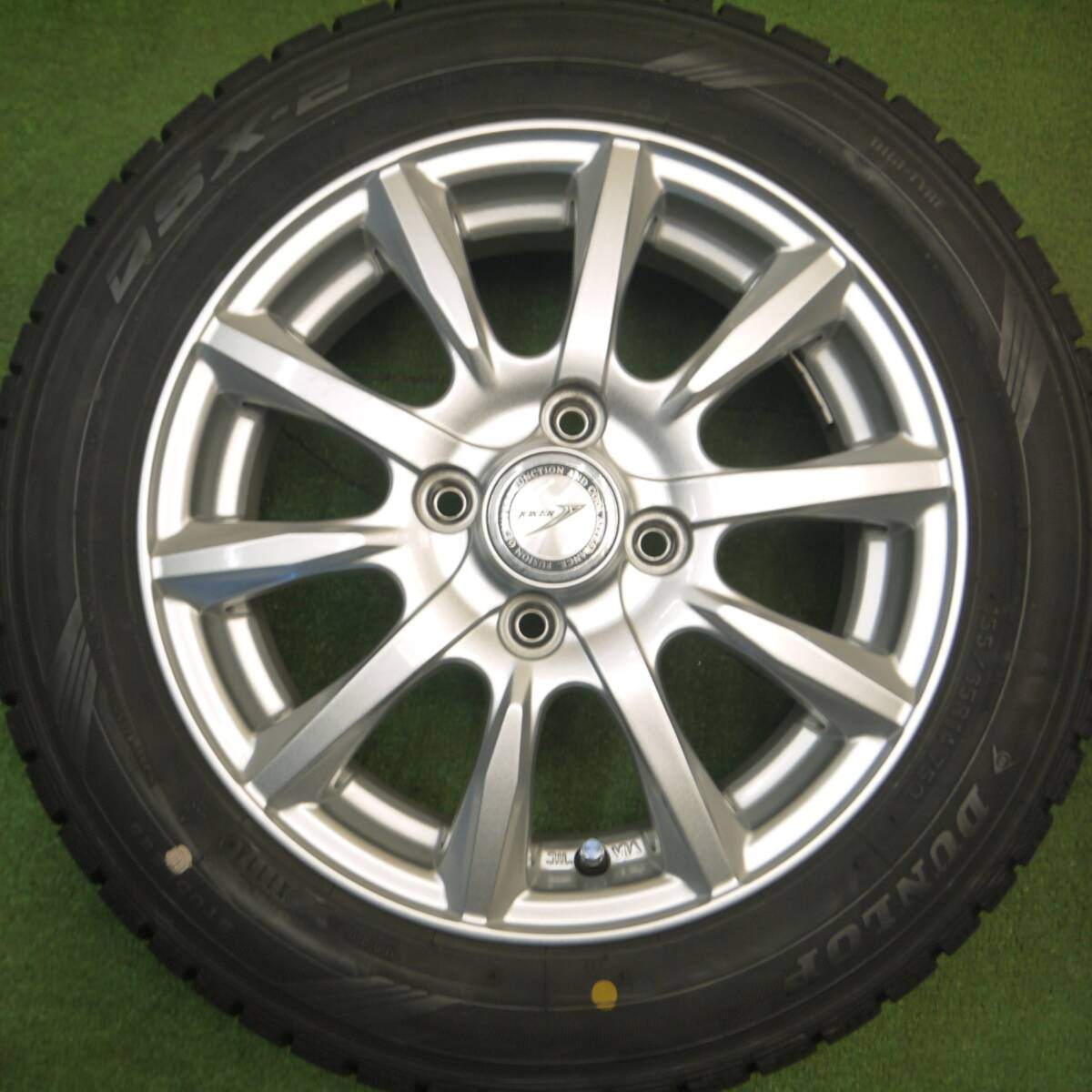 バリ溝!キレイ!9.5分以上★スタッドレス 155/65R14 ダンロップ DSX-2 JOKER ジョーカー 14インチ PCD100/4H★5022806Hス