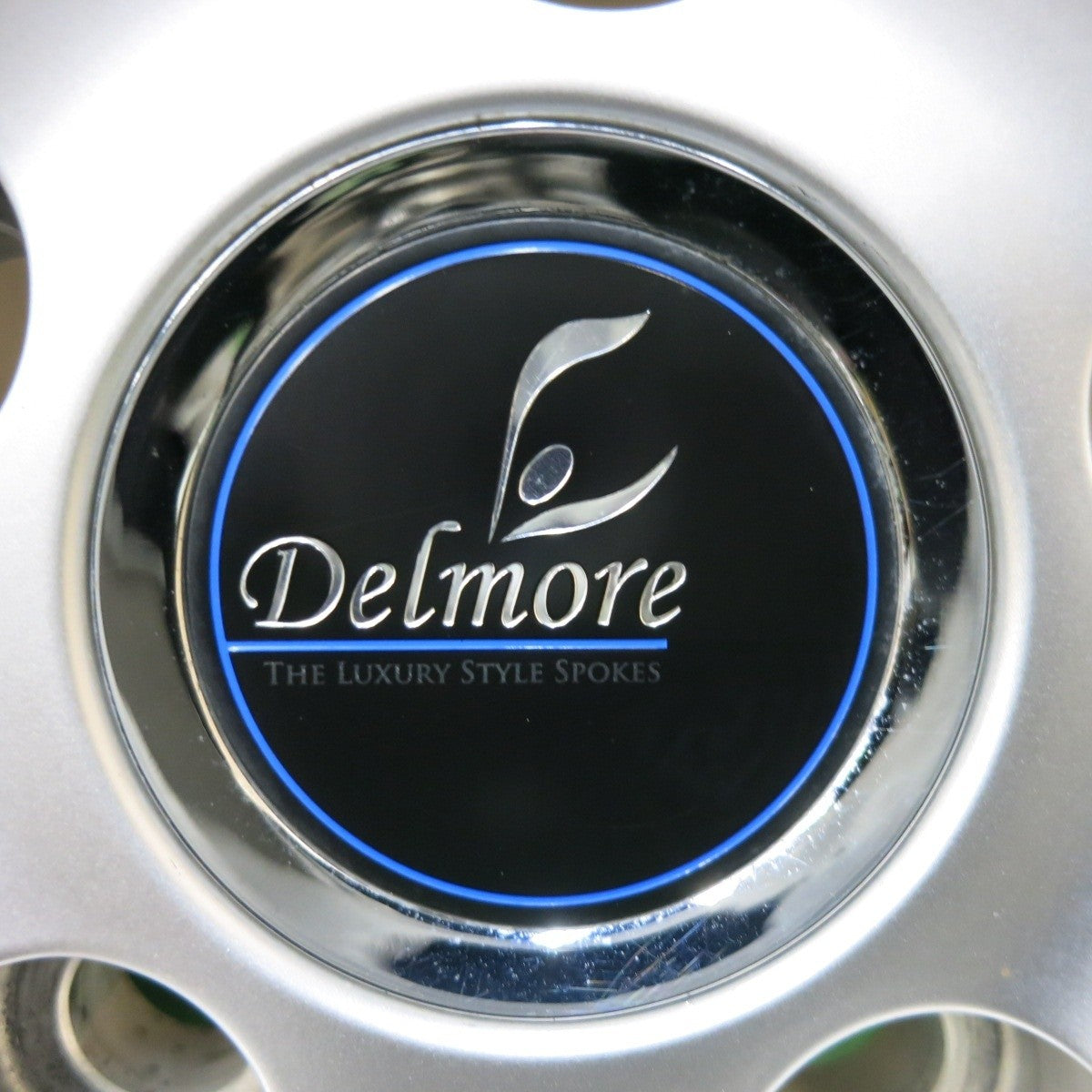 センサー付!キレイ★レクサス等 235/55R20 スタッドレス ブリヂストン ブリザック DM-V3 Delmore デルモア 20インチ PCD114.3/5H★4120601SYス