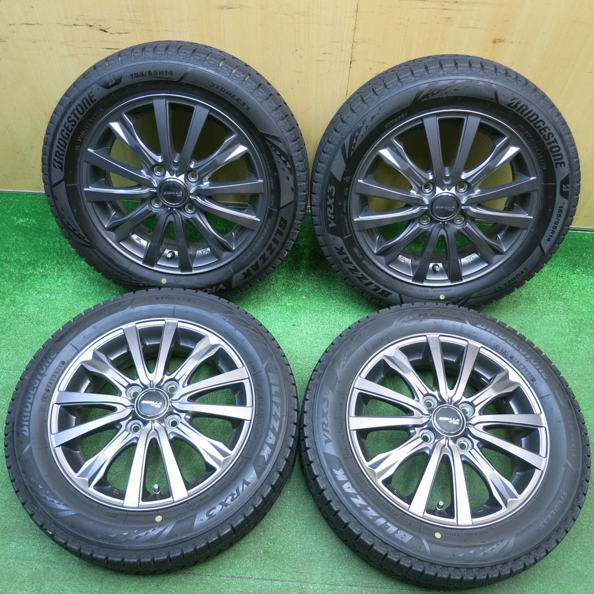 バリ溝！21年！キレイ！8.5分☆スタッドレス 155/65R14 ブリヂストン