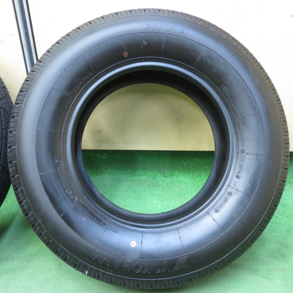 新車外し!25年!2本★トラック タイヤ 205/80R15 109/107N ヨコハマ RY118 15インチ★5090607イノタ