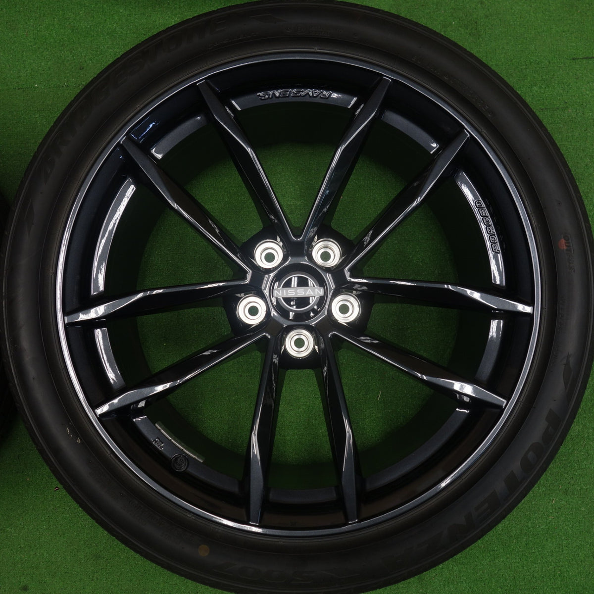 新車外し!25年★日産 RZ34 フェアレディZ バージョン ST 純正 RAYS 255/40R19 275/35R19 ブリヂストン ポテンザ S007 19インチ PCD114.3/5H★6052803KTノ
