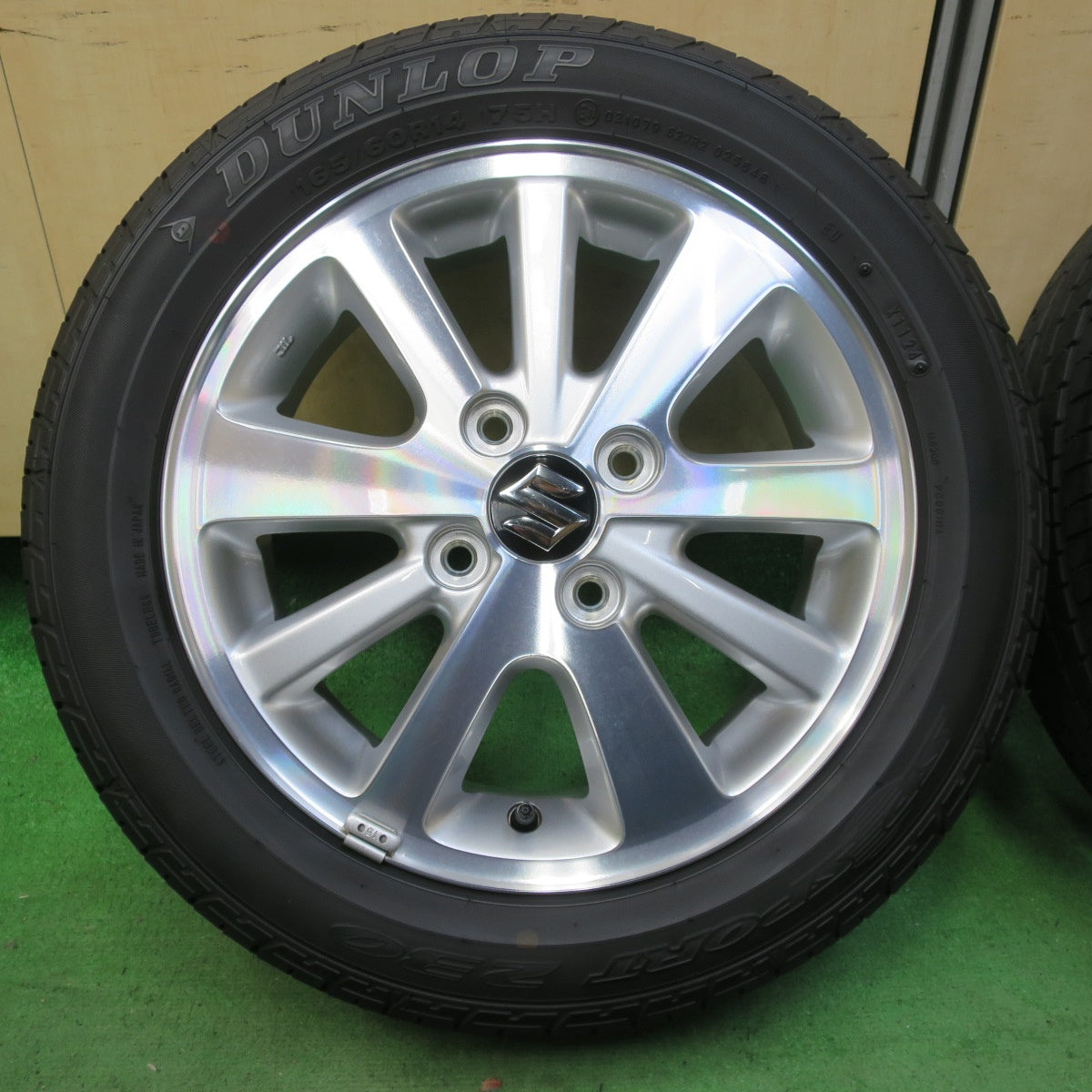 バリ溝!24年!キレイ!9分★スズキ エブリイ 純正 165/60R14 ダンロップ SP スポーツ 230 14インチ エブリィ エブリー PCD100/4H★5061107イノ