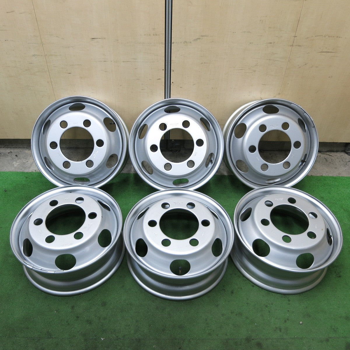 キレイ!6本★トラック TOPY スチール ホイール DM3N 17.5×6.00 127-9CS 17.5インチ トピー PCD222.25/6H★5101102ナホ