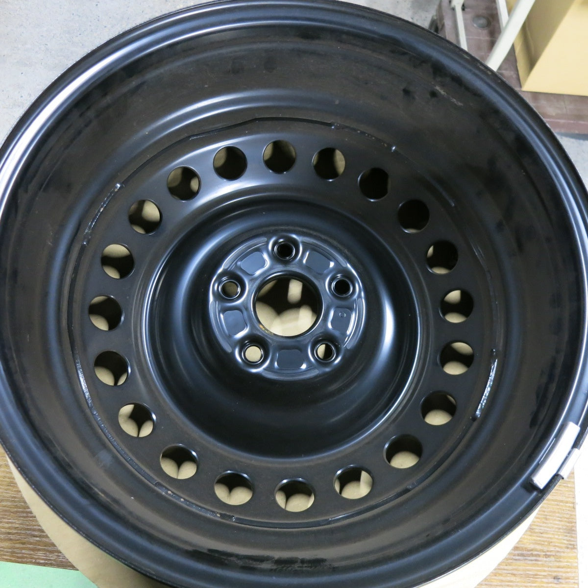 新車外し★トヨタ カローラ クロス 純正 スチール ホイール 17インチ 17×6.5J PCD114.3/5H★5041810SYホ