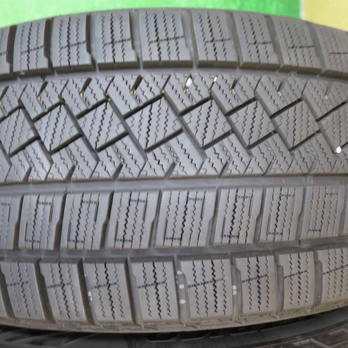 バリ溝!22年!キレイ!9.5分★BMW 等 Eurodesign EIGER 阿部商会 205/55R16 スタッドレス ピレリ アイスゼロ アシンメトリコ ユーロデザイン アイガー PCD112/5H★5060307NJス