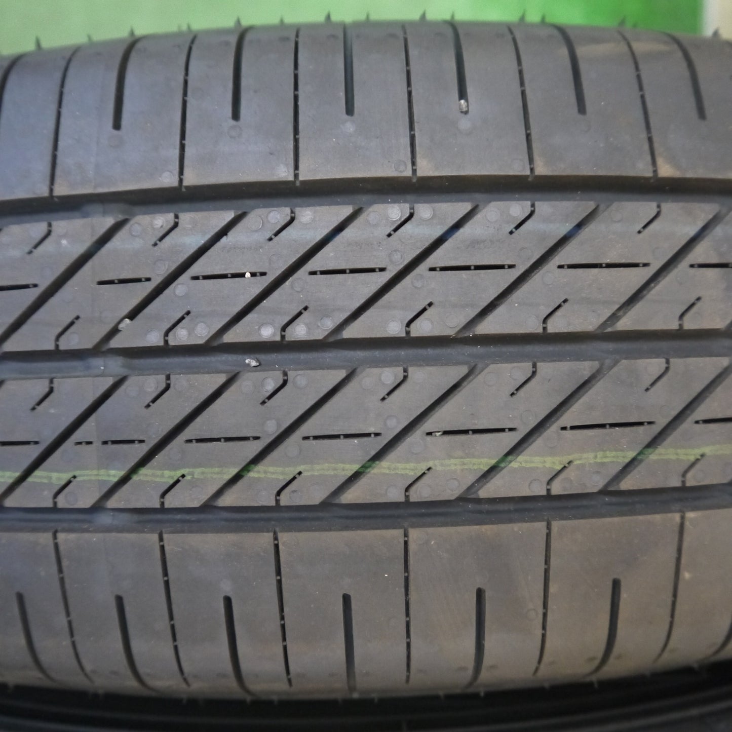 新車外し!25年★195/80R15 ダンロップ グラントレック H/T 31 タイヤ 15インチ ジムニーシエラ ジムニーノマド 等★6052012Hノタ