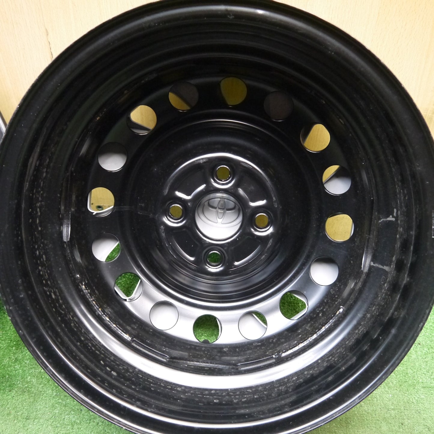 未使用★トヨタ NHP10 アクア 純正 スチール ホイール 15インチ 15×5.5J PCD100/4H★5063007Hホ