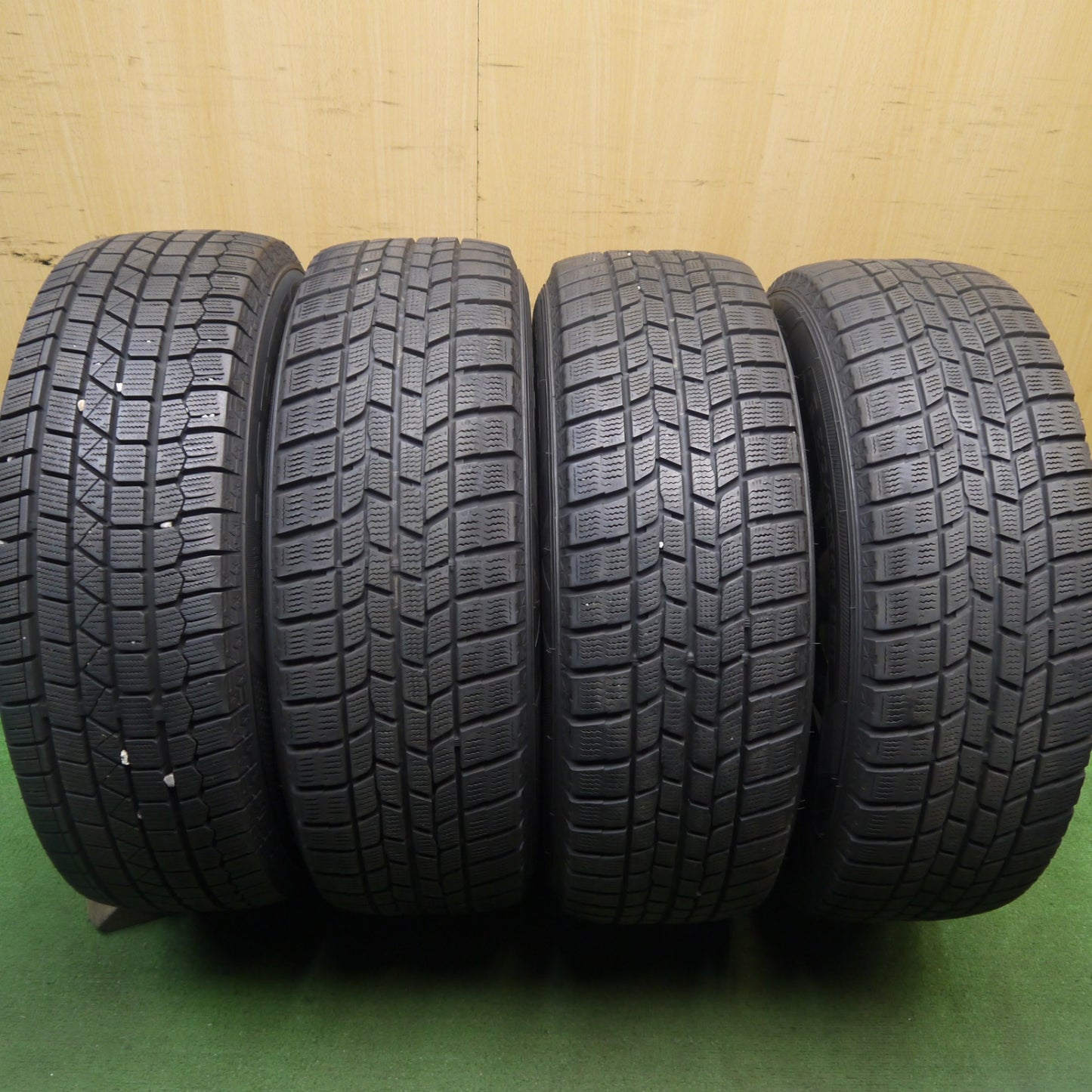 4本価格★スタッドレス 215/65R16 グッドイヤー アイスナビ6 ケンダ KR36 SCHNEIDER MiD シュナイダー★3091304Hス