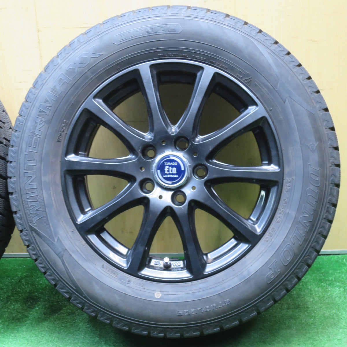 バリ溝!9分★スタッドレス 215/65R16 ダンロップ ウインターマックス WM02 TIRADO Eta LA STRADA ティラード ラストラーダ 16インチ PCD114.3/5H★5122507NJス