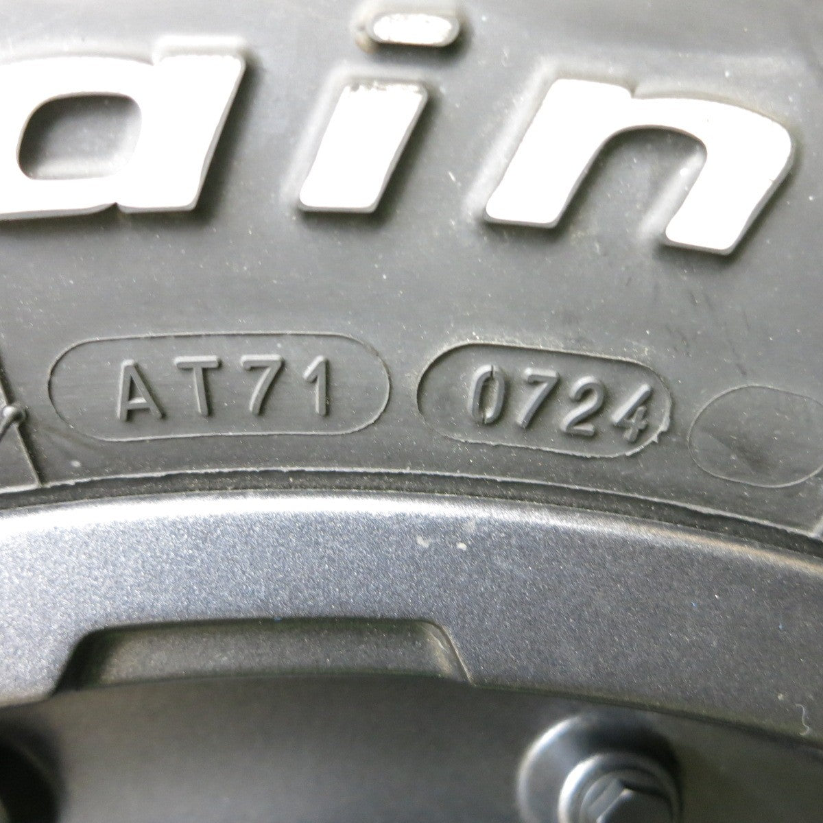 ほぼ未使用!24年!1本★NITRO POWER SPAS12 H12 SHOTGUN 215/70R16 BFグッドリッチ All-Terrain T/A KO2 16インチ ナイトロパワー PCD139.7/5H★5090502ナノ