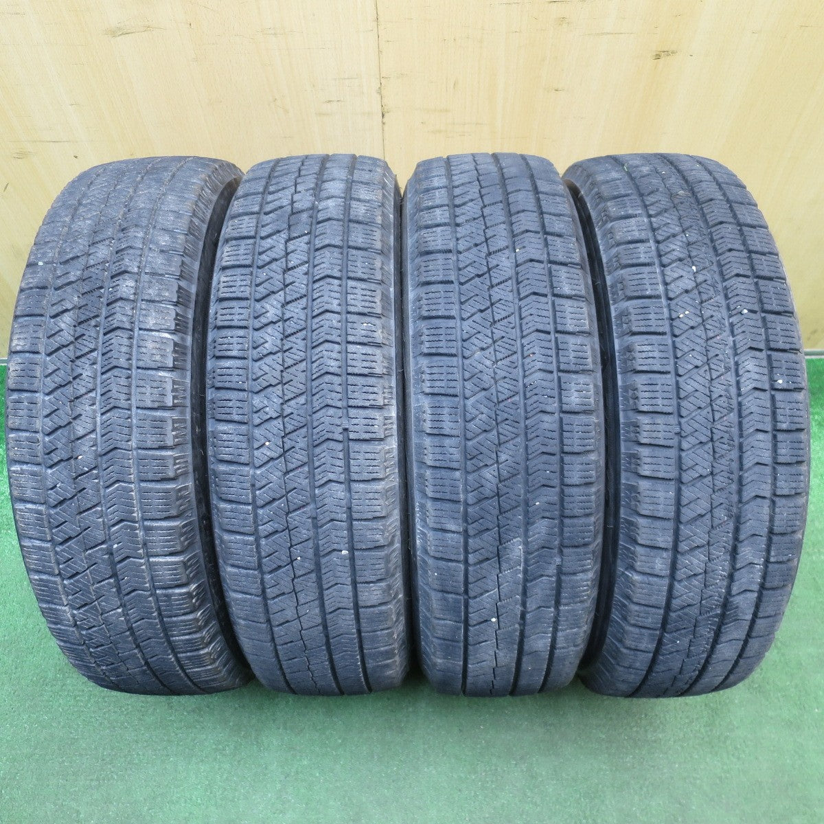 4本価格!22年★スズキ ソリオ 純正 155/65R14 スタッドレス ブリヂストン ブリザック VRX2 14インチ PCD100/4H★6041303NJス