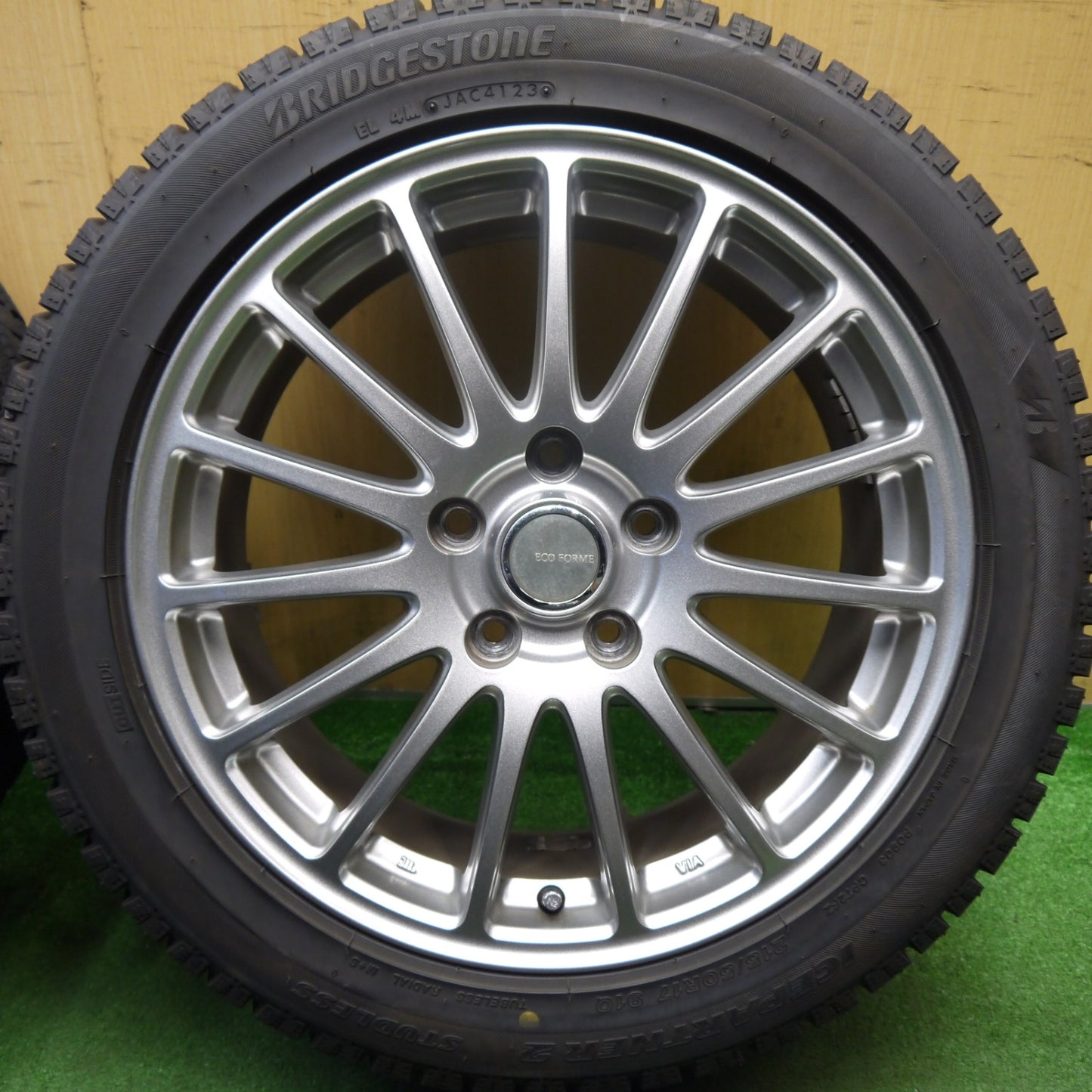 バリ溝!23年!キレイ!ほぼ10分★スタッドレス 215/50R17 ブリヂストン アイスパートナー2 ECO FORME エコフォルム 17インチ PCD114.3/5H★5050903Hス