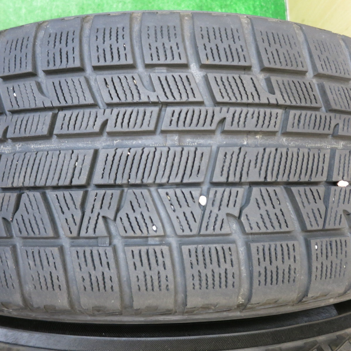 バリ溝!キレイ!8.5分★スタッドレス 225/60R17 ヨコハマ アイスガード iG50 プラス VELVA SPORT ヴェルヴァ スポーツ 17インチ PCD114.3/5H★5042201NJス