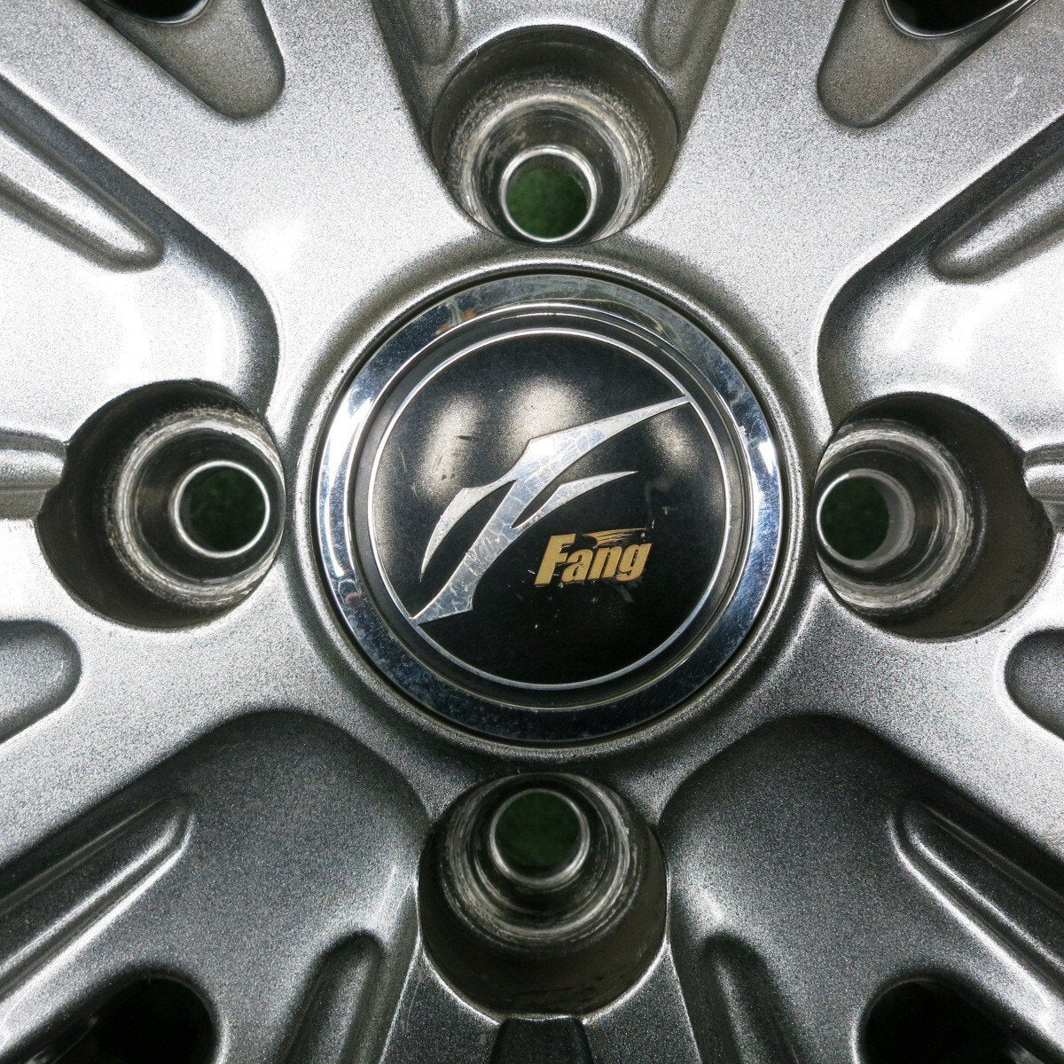 4本価格★スタッドレス 145/80R13 ダンロップ ウインターマックス WM01 Fang ファング 13インチ PCD100/4H★5010302NJス